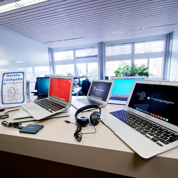 IT-Frontoffice der Kantonsschule Zürich Nord
