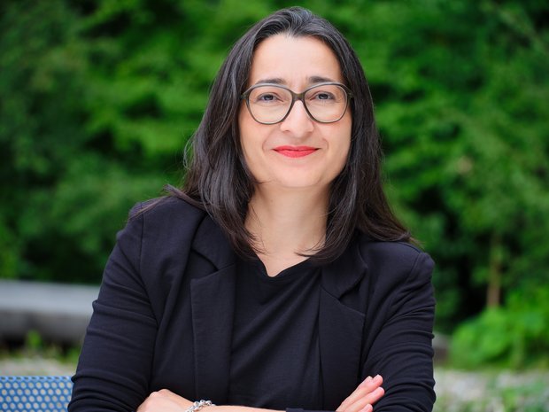 Serafina Dima, dipl. Berufs-, Studien- und Laufbahnberaterin, MSc UZH in Psychologie (Bild: Roth + Schmid Fotografie)